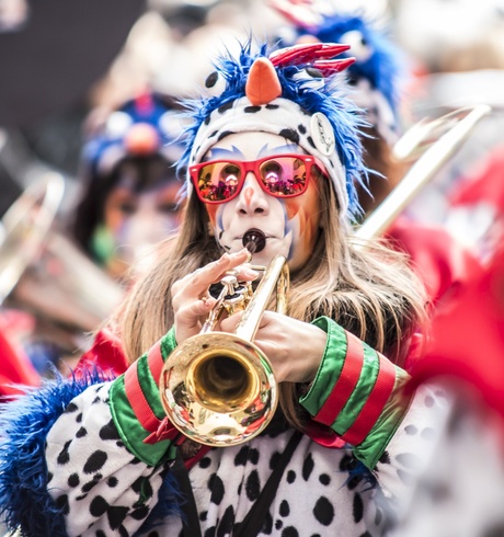 El Music Guggen Istock 519957522 460X490