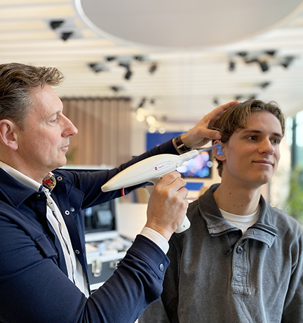 Elacin Imprint taking